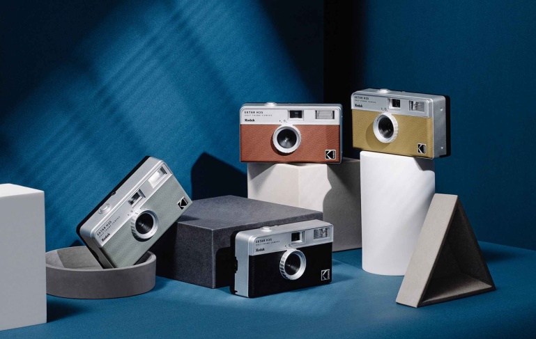 Kodak Ektar H35 abil saad ühele filmirullile klõpsida topelt koguses pilte