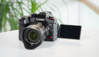 Panasonic Lumix GH6 võiks olla parim hübriidkaamera filmitegijatele