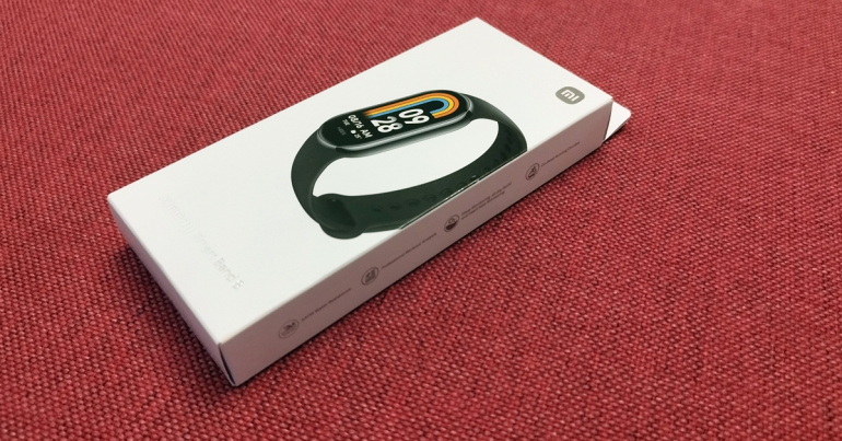 Digitest.ee: Xiaomi Smart Band 8 aktiivsusmonitor on miniatuurne, ent tõhus