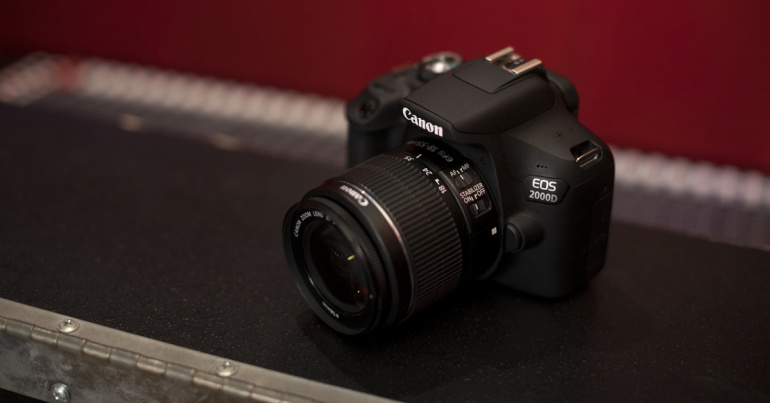 Canon EOS 2000D = kõige soodsam peegelkaamera Photopointist