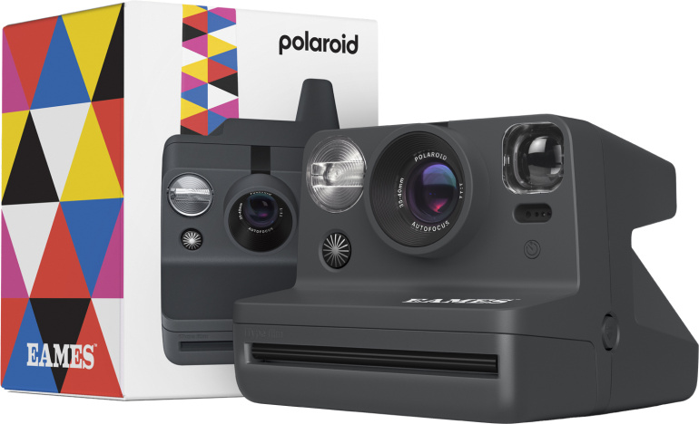 Polaroid Eames on piiratud tiraažiga kiirpildikaamera