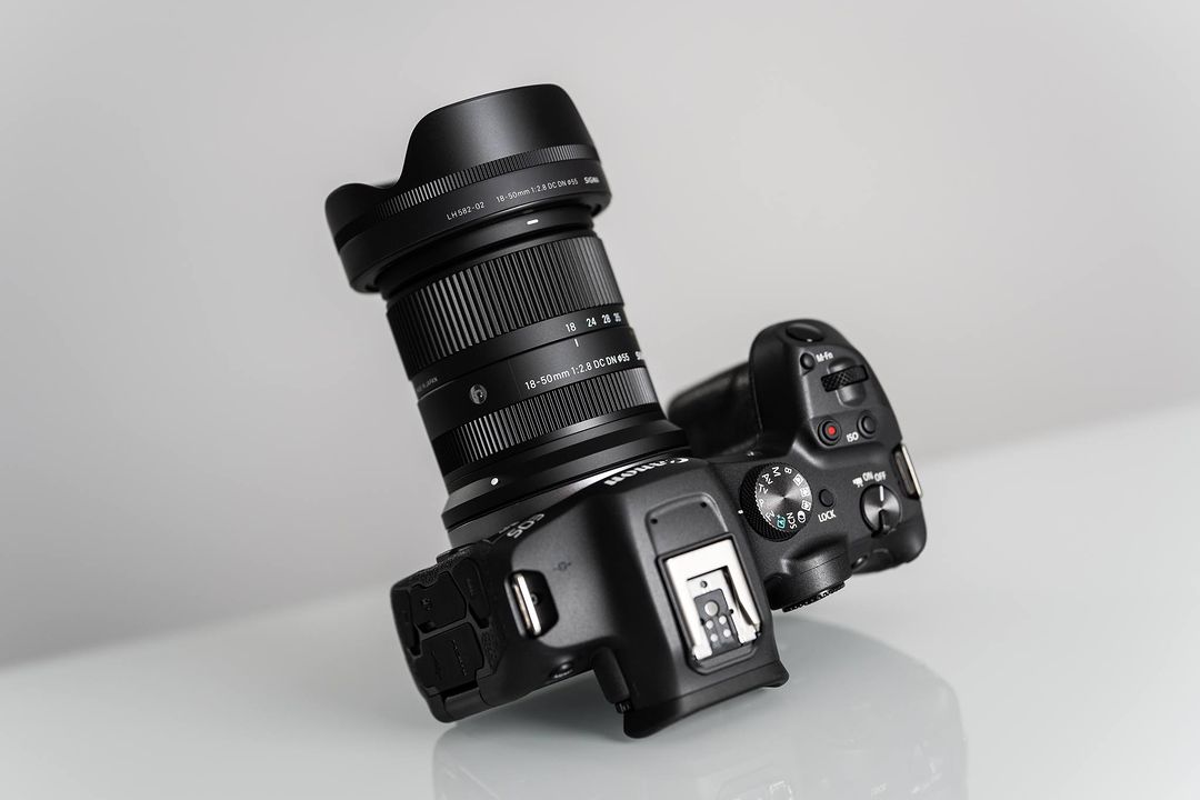 Sigma AF 18-50mm f/2.8 DC DN Contemporary objektiiv Canon RF