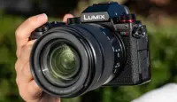 Panasonic Lumix S5D on DJI toodetega ühilduv täiskaader hübriidkaamera