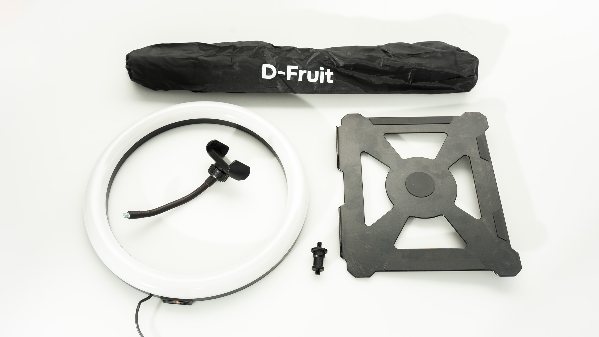 D-Fruit ringvalgusti 12" + statiiv